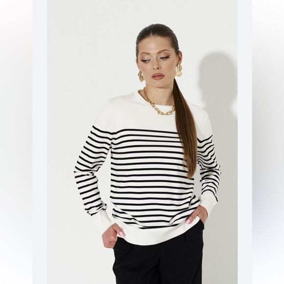 Suitsupply Sweaters - Suitsupply pure cotton Black and White Striped Sweater, M